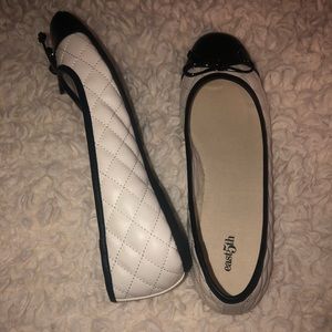 East 5th flats size 9.5